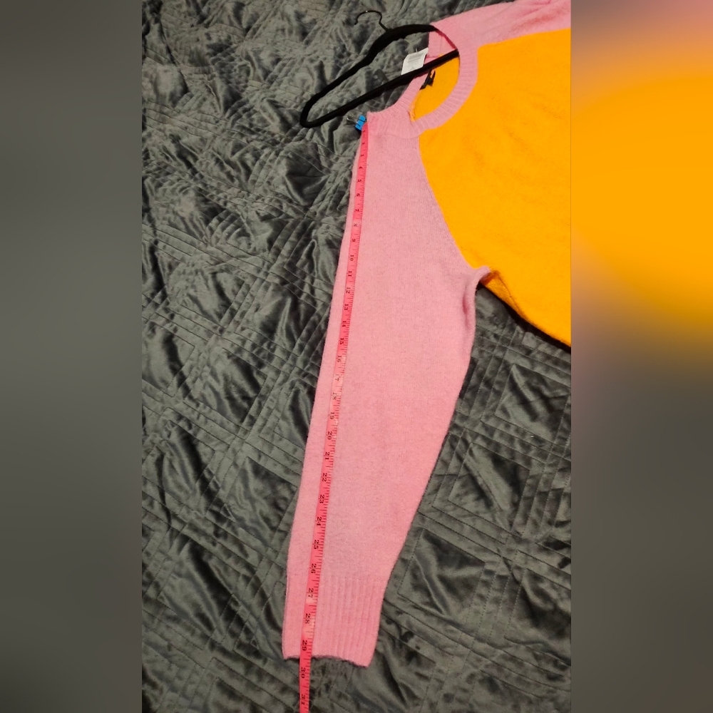 Torrid Vegan Cashmere Pink/Orange Color-Block Pullover Sweater Size 2X NWT - Picture 12 of 16